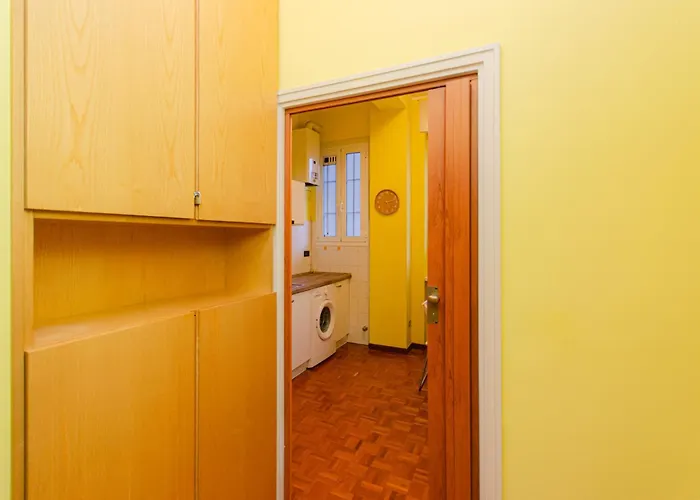 Dateo Flat アパート