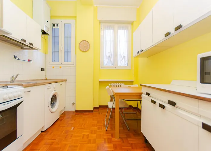 アパート Dateo Flat ミラノ